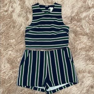 Striped set